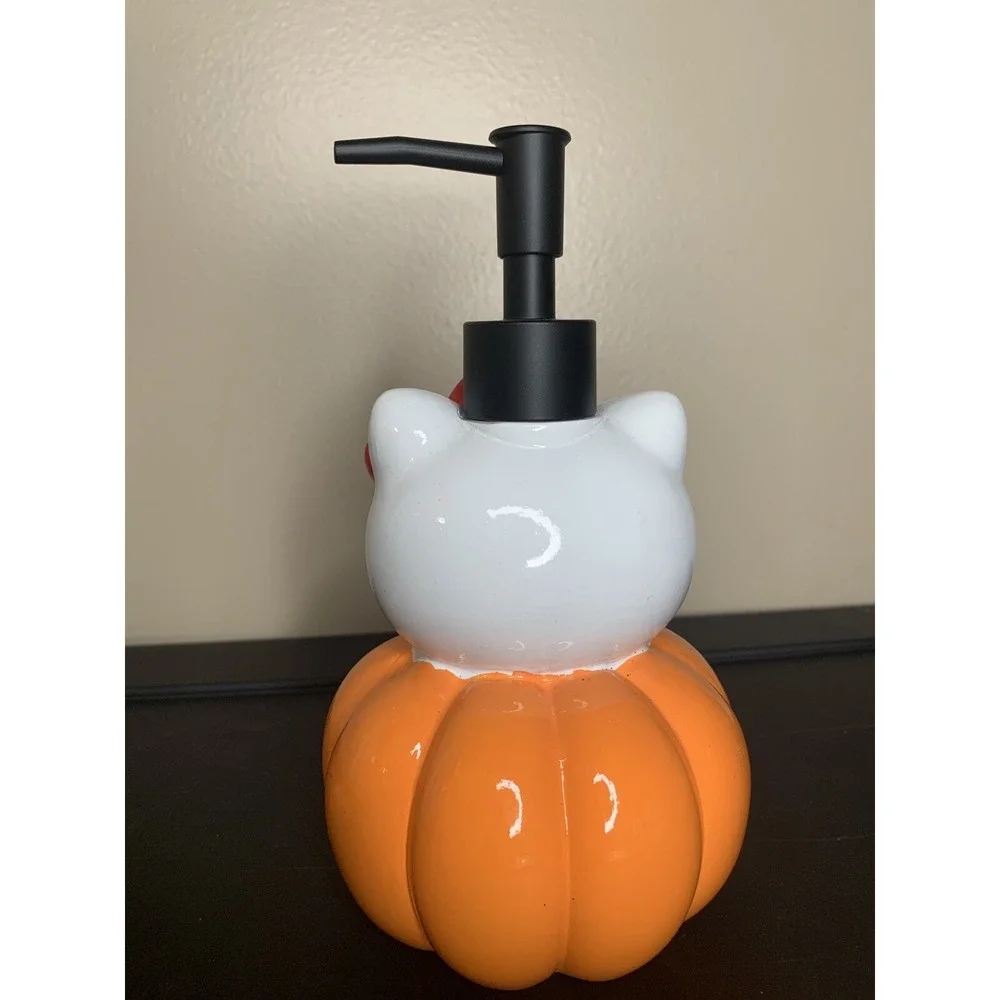 Hello Kitty Pumpkin Lotion Pump Soap Dispenser Fall Kitchen Bathroom